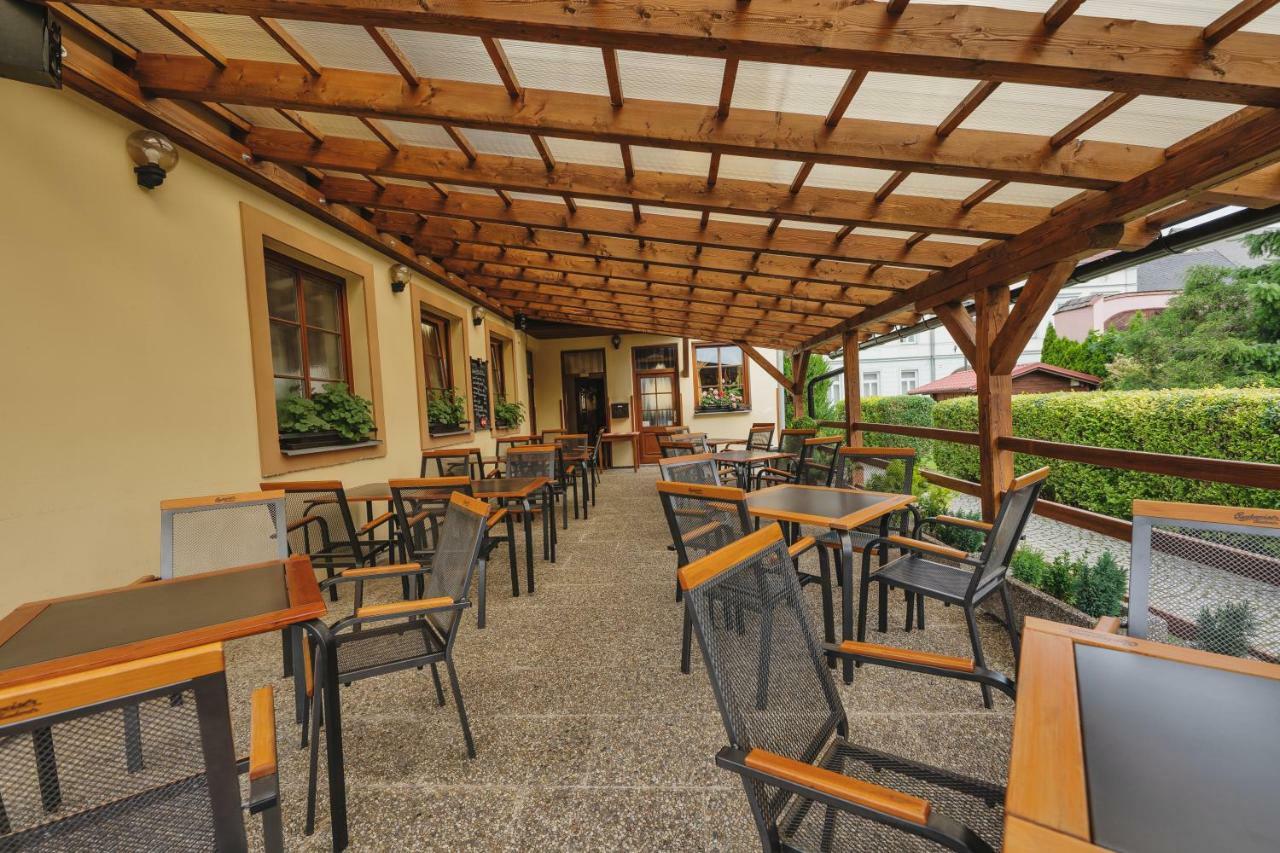 Hotel Taverna Javorník المظهر الخارجي الصورة