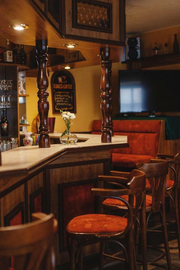 Hotel Taverna Javorník المظهر الخارجي الصورة