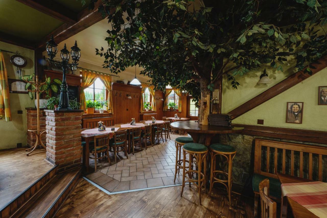 Hotel Taverna Javorník المظهر الخارجي الصورة