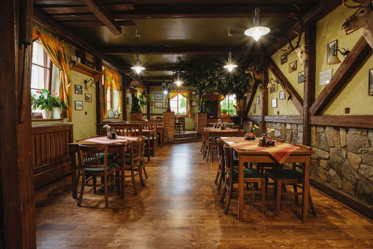 Hotel Taverna Javorník المظهر الخارجي الصورة