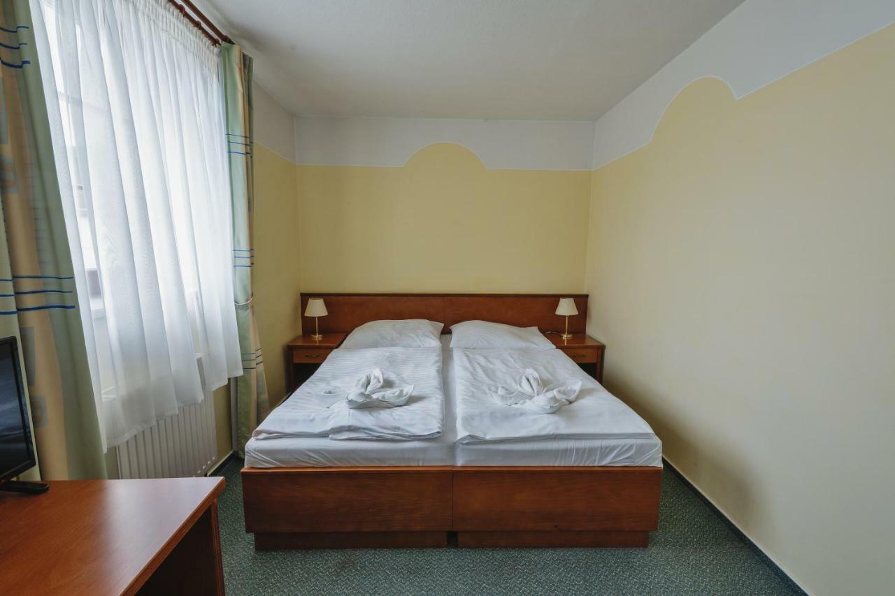 Hotel Taverna Javorník المظهر الخارجي الصورة