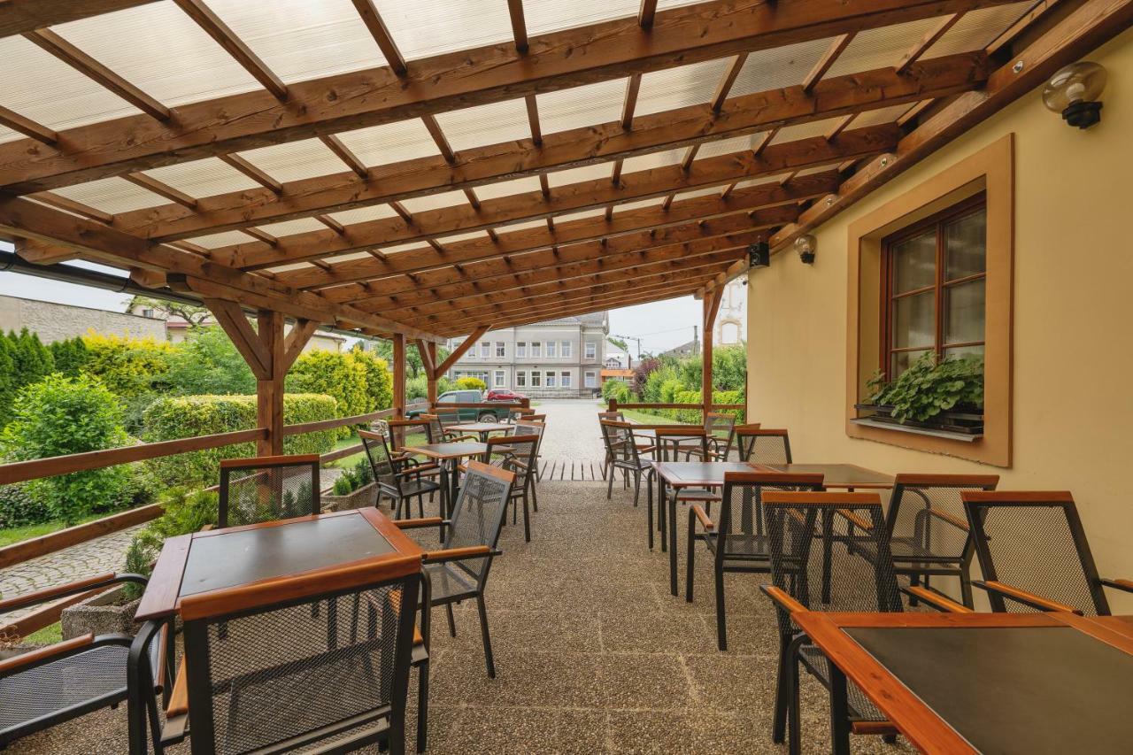 Hotel Taverna Javorník المظهر الخارجي الصورة