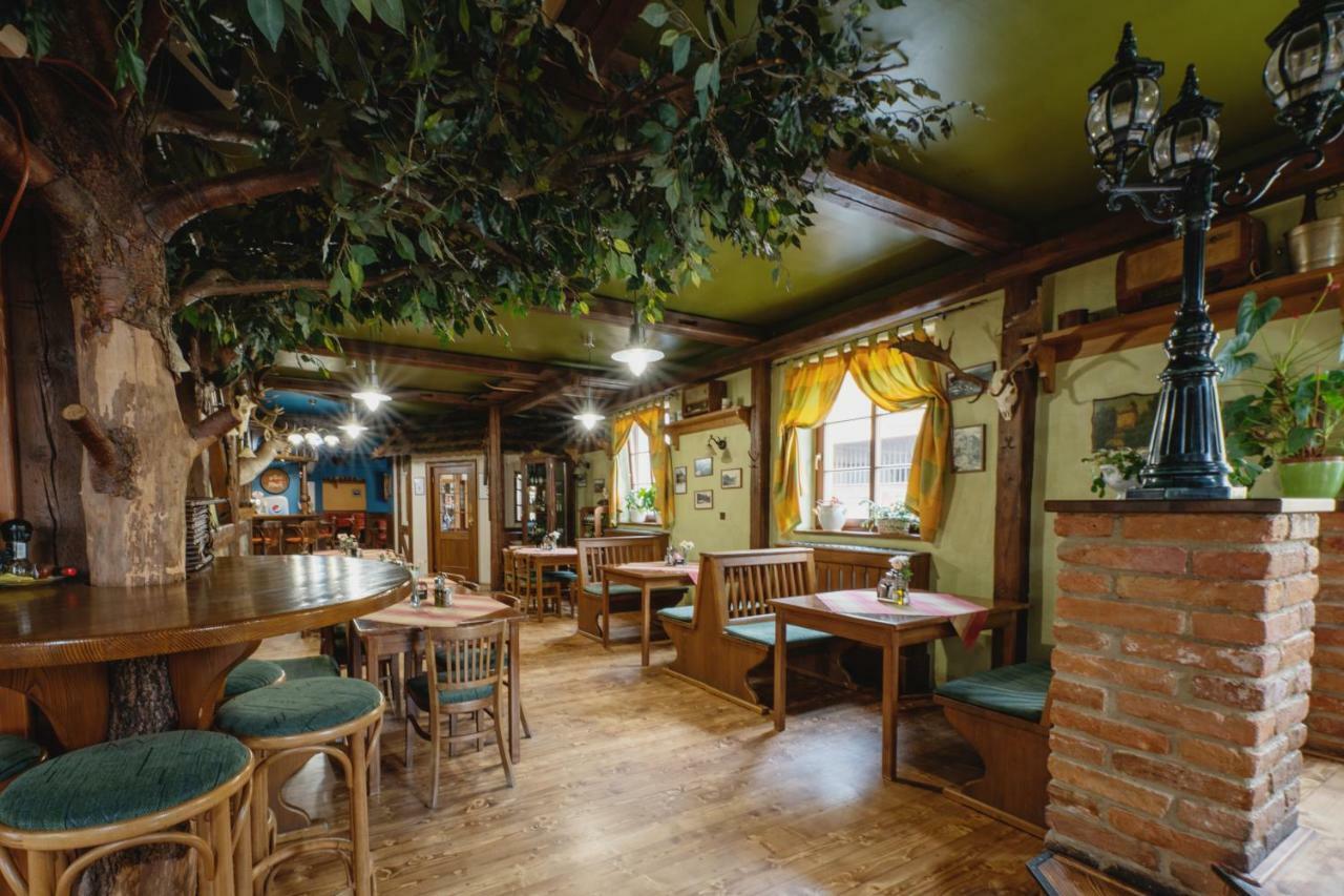 Hotel Taverna Javorník المظهر الخارجي الصورة