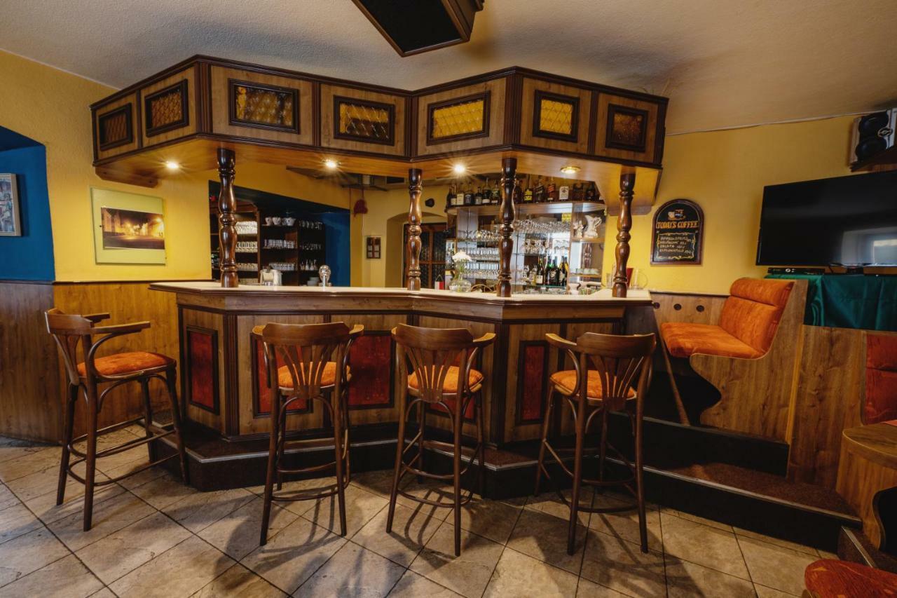 Hotel Taverna Javorník المظهر الخارجي الصورة