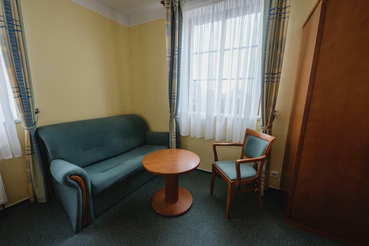 Hotel Taverna Javorník المظهر الخارجي الصورة